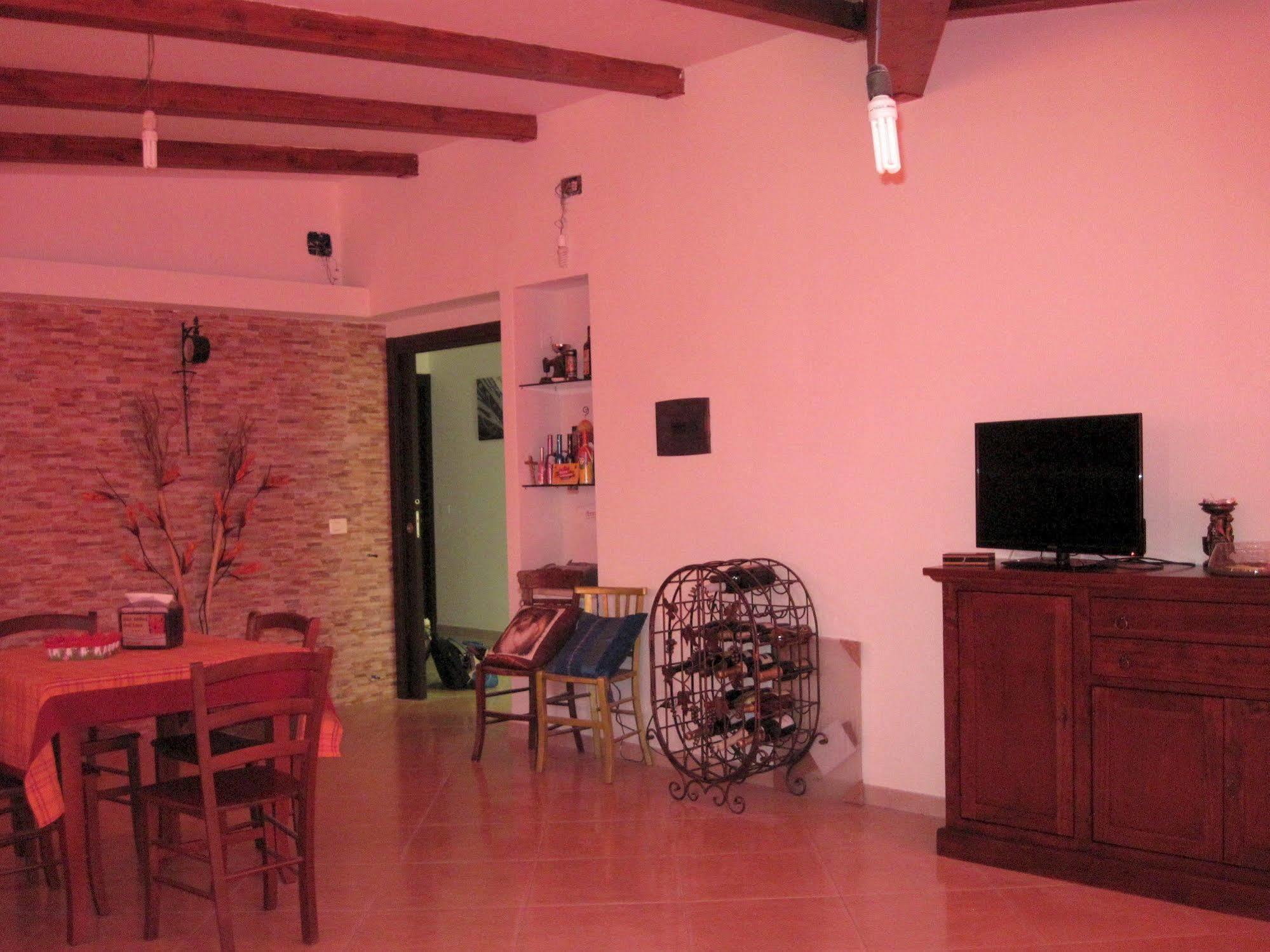 Bed and Breakfast Anthea Dell' Etna Санта-Венерина Экстерьер фото