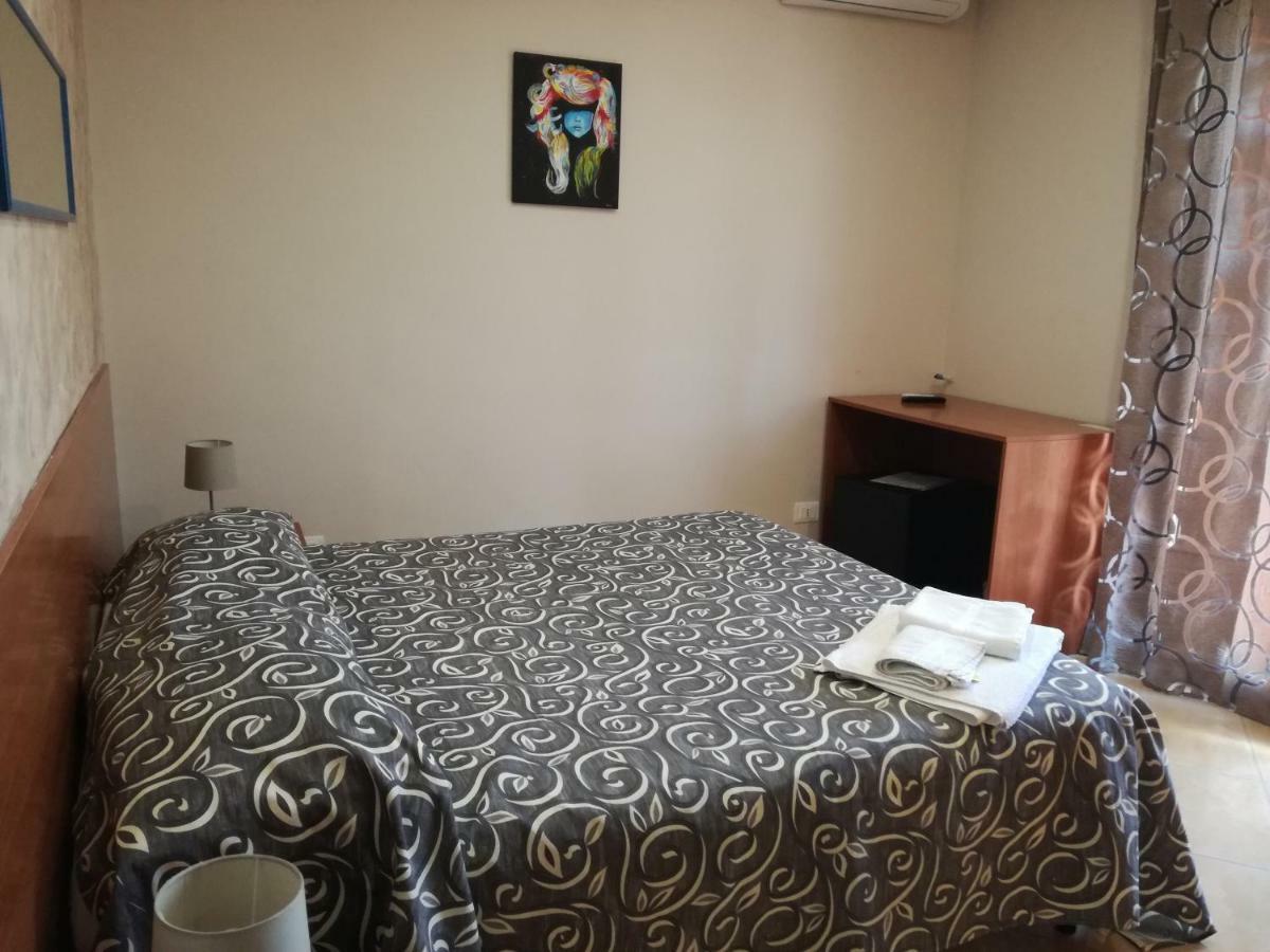 Bed and Breakfast Anthea Dell' Etna Санта-Венерина Экстерьер фото